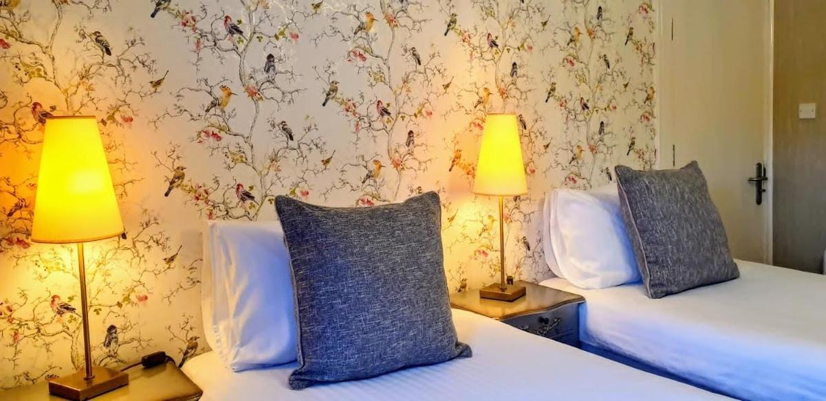 The Osprey Hotel Кингасси Экстерьер фото